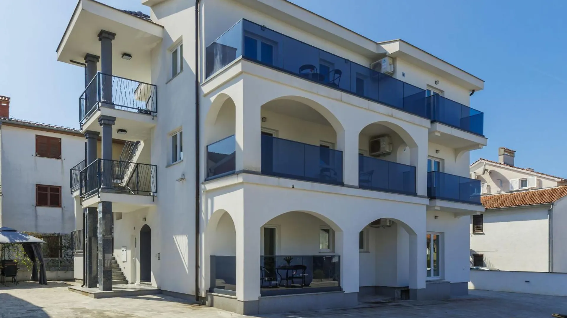Apartment Studio Villa Amra-3 By Interhome Porec